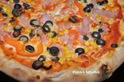 Pizza Lolita + o băutură gratis image