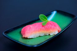 Tuna Nigiri image