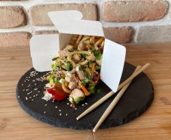 Wok cu Udon și pui în sos Teriyaki image