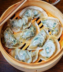 Dumplings with vegetables and sweet chilli image